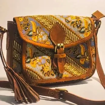 Real Life Use of Batik in Indonesia